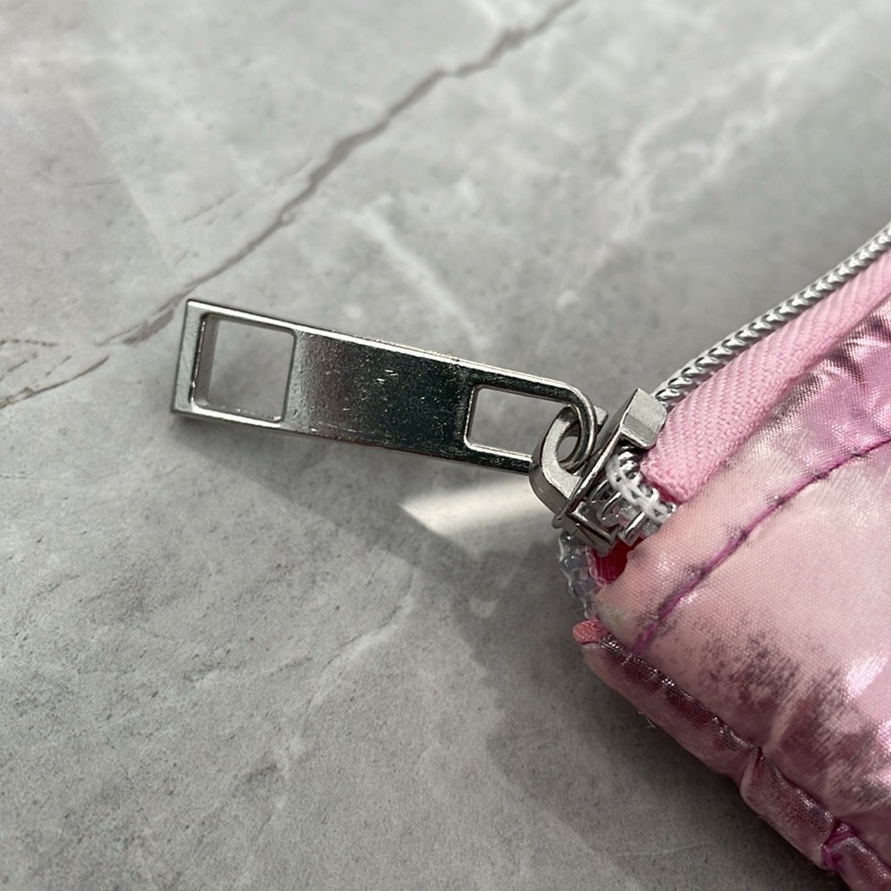 Makeup or Toiletries Bag - Picture 9 of 15